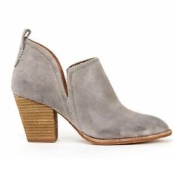 Jeffrey Campbell Rosalee Booties Block Heel Ankle Boots Gray Taupe Suede Size 7 - Picture 14 of 16